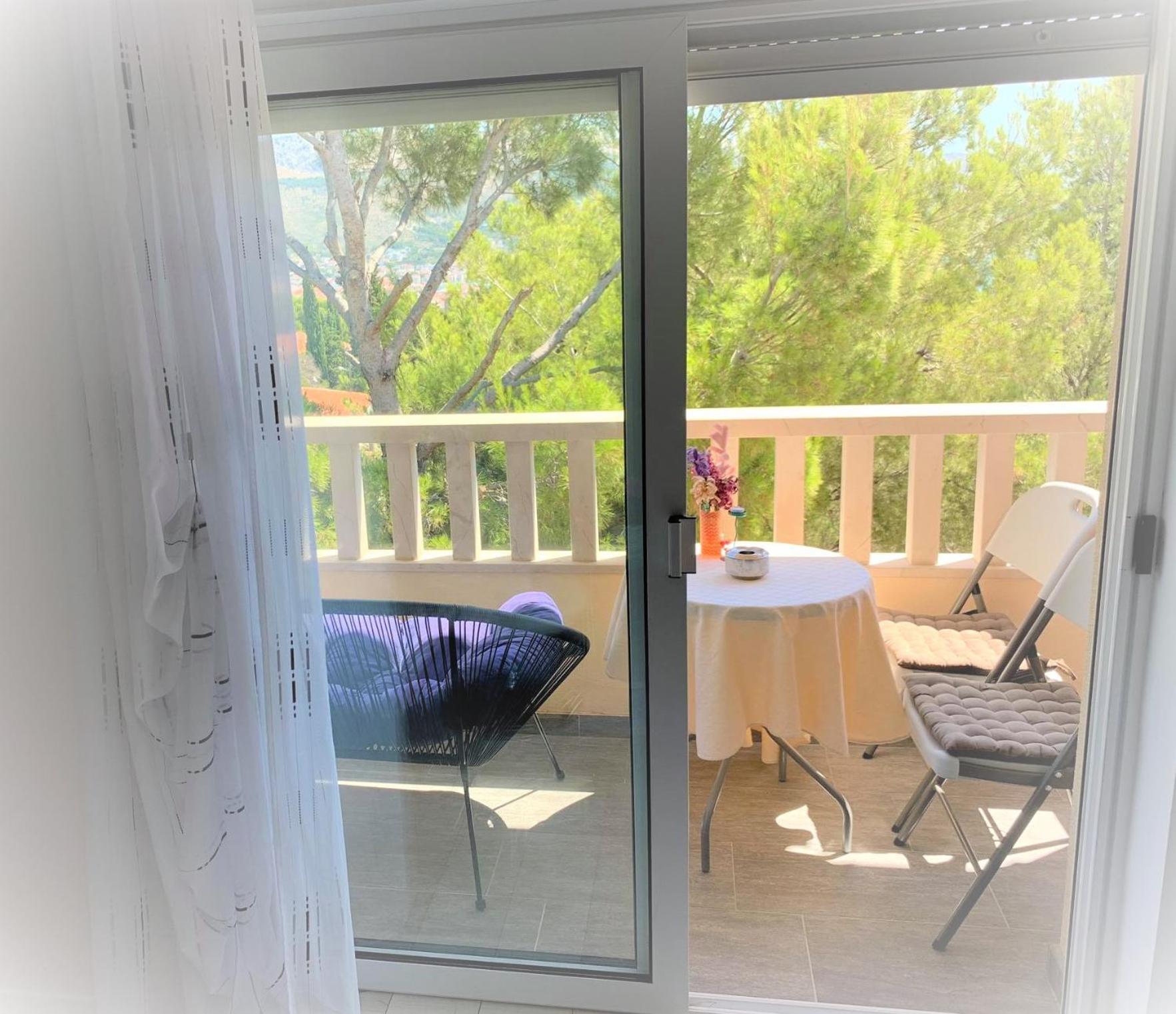ホテル Super Horizont -Free Parking And Jaccuzzi Stobreč 部屋 写真
